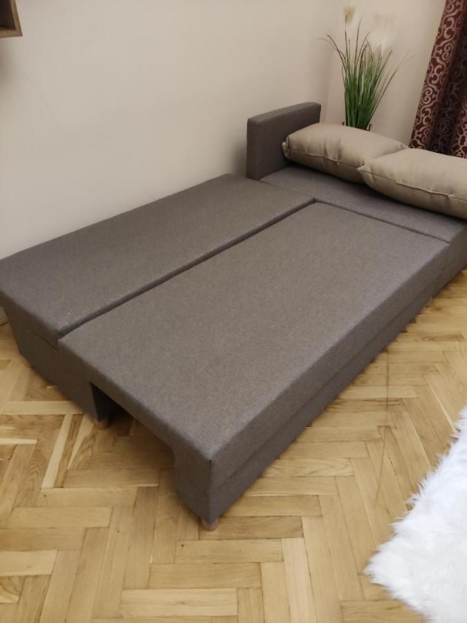 Dozsa Apartman Szeged Buitenkant foto